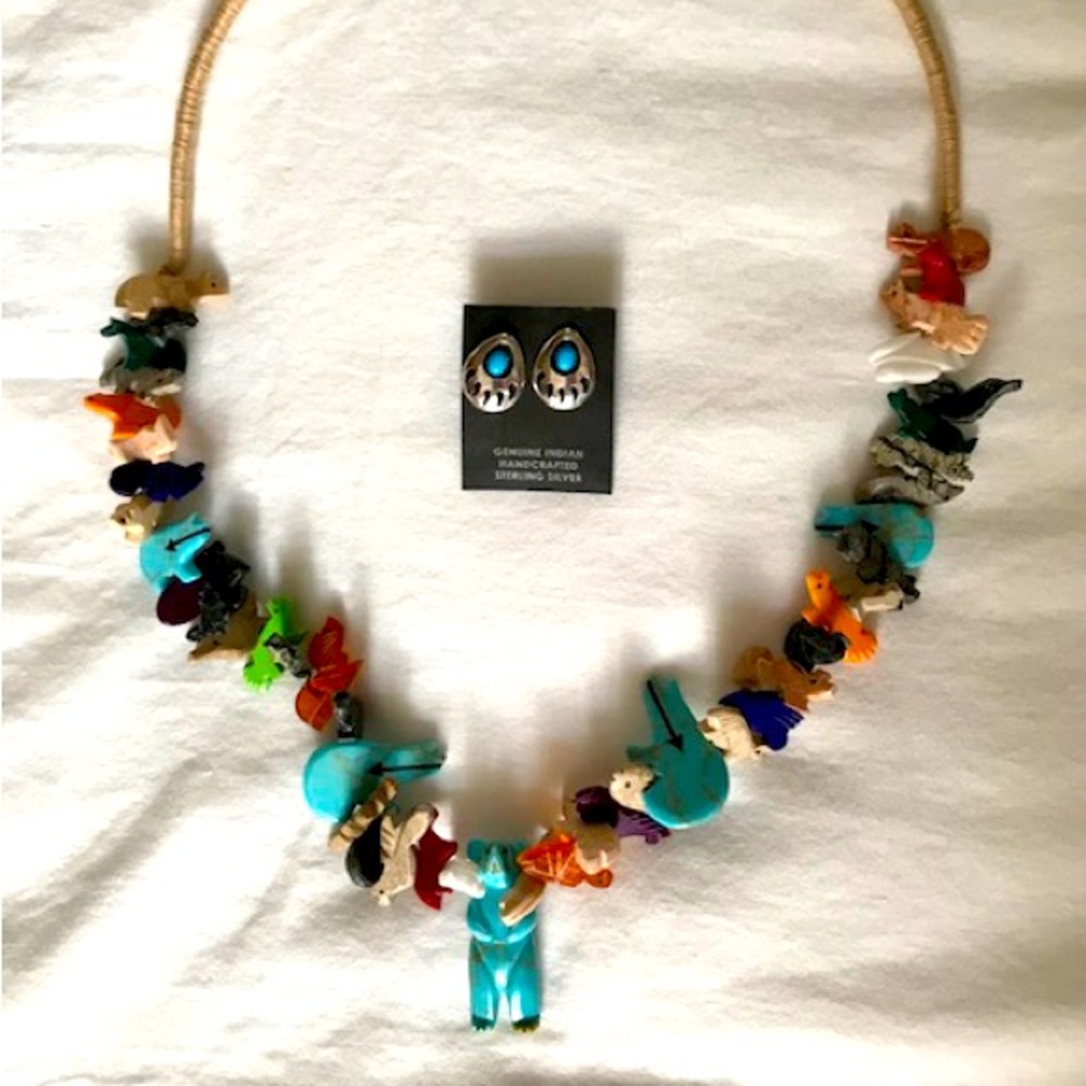 Rare and authentic vintage Santa Domingo jewlery.